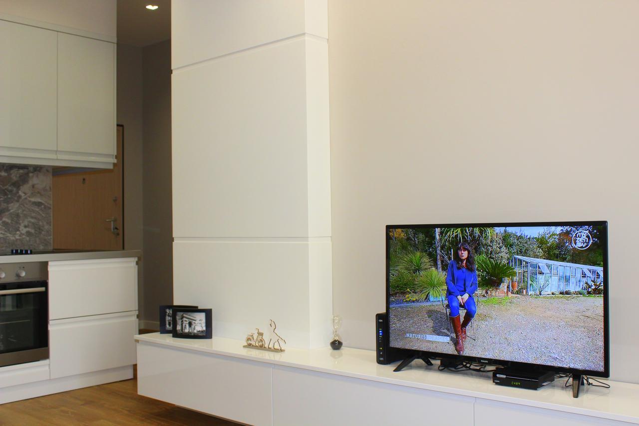 Fleur Apartment Tiranë Ngoại thất bức ảnh